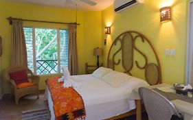 Sea Hawk Suites